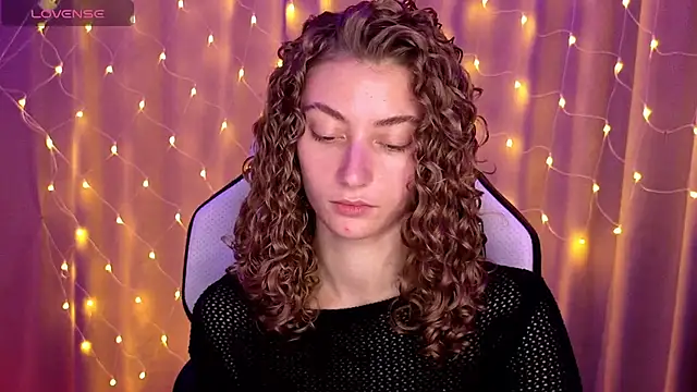 lady curls online show from 8, 1, 2025