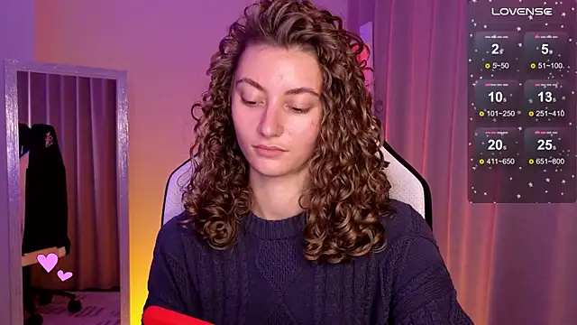 lady curls online show from 19, 1, 2025