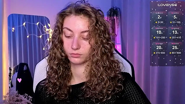 lady curls online show from 14, 3, 2025