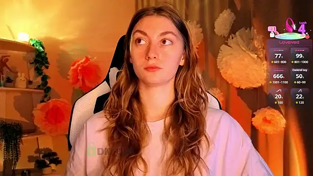 lady curls online show from 7, 4, 2026