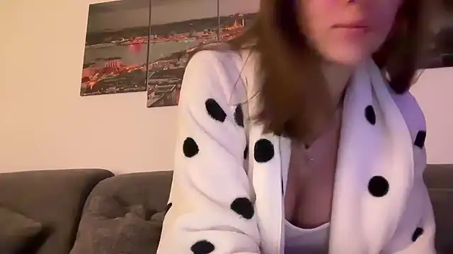 EmilyWi  online show from 17, 10, 2025