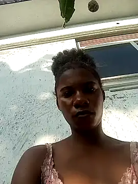 Snapshot of Yourlittlegirl19 chatting on 17, 12, 2024 Yourlittlegirl19 online show from 17, 12, 2024