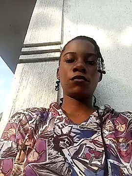 Snapshot of Yourlittlegirl19 chatting on 1, 1, 2025 Yourlittlegirl19 online show from 1, 1, 2025