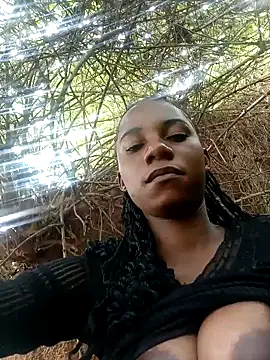 Snapshot of Yourlittlegirl19 chatting on 22, 1, 2025 Yourlittlegirl19 online show from 22, 1, 2025