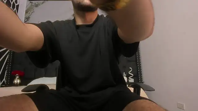 MaximusDick1  online show from 27, 5, 2026