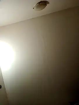 Virgin Pussy Love online show from 15, 12, 2025