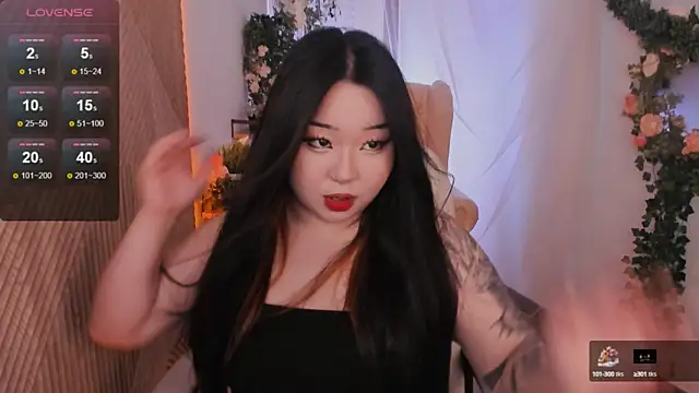 Snapshot of mei_honey_ chatting on 6, 2, 2025 mei honey  online show from 6, 2, 2025