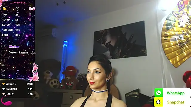 Snapshot of EvelynAisha chatting on 19, 2, 2025 EvelynAisha online show from 19, 2, 2025