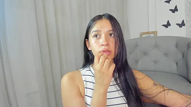 Foxy200   online show from 12, 1, 2025