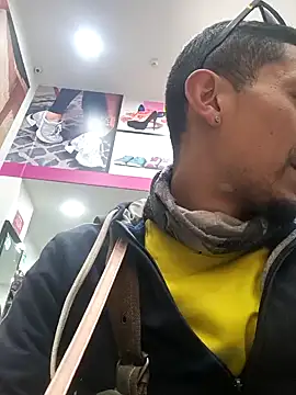 Snapshot of jeremiabello chatting on 22, 12, 2024 jeremiabello online show from 22, 12, 2024