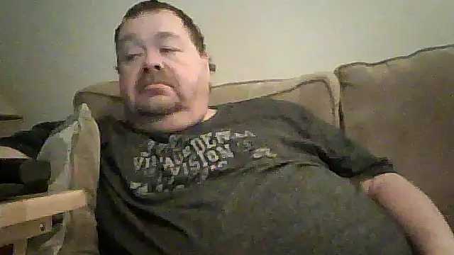 Snapshot of hitman_35 chatting on 4, 3, 2026 hitman 35 online show from 4, 3, 2026