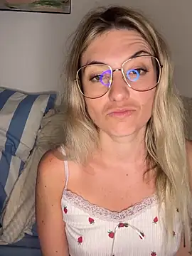 carlaaa online show from 25, 5, 2026