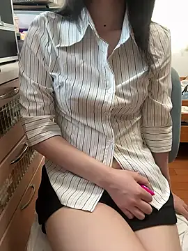 Mei 0906 online show from 15, 7, 2026