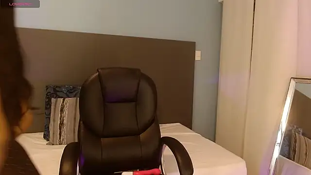 violeta leon online show from 24, 9, 2025