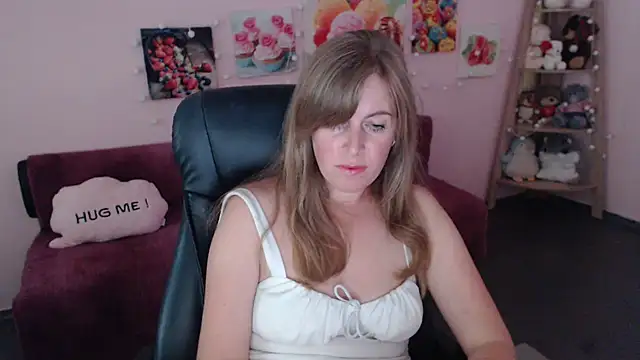 Snapshot of Hot_Milady chatting on 28, 7, 2026 Hot Milady online show from 28, 7, 2026
