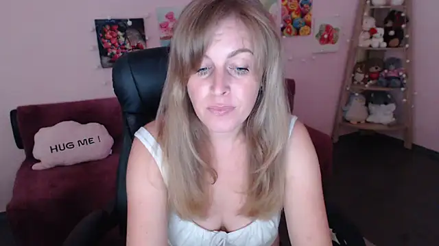 Snapshot of Hot_Milady chatting on 30, 7, 2026 Hot Milady online show from 30, 7, 2026
