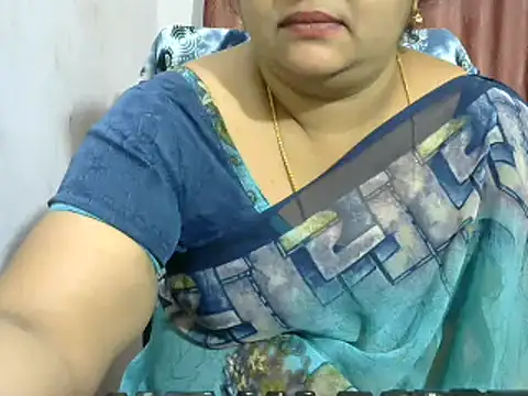 Snapshot of Naughty_Nityaa chatting on 17, 1, 2025 Naughty Nityaa online show from 17, 1, 2025