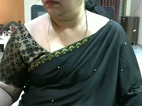 Snapshot of Naughty_Nityaa chatting on 18, 2, 2025 Naughty Nityaa online show from 18, 2, 2025