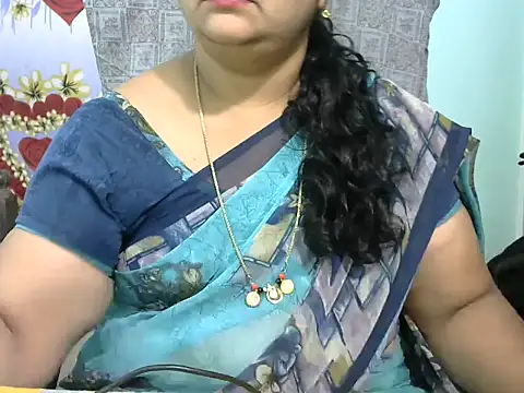 Snapshot of Naughty_Nityaa chatting on 8, 3, 2025 Naughty Nityaa online show from 8, 3, 2025