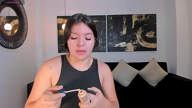 ValeriaRoldanX online show from 16, 7, 2026