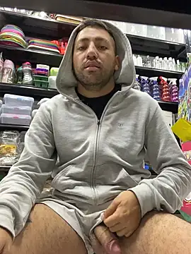 JuanZapata33 online show from 10, 2, 2026