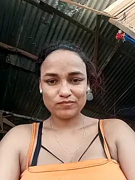 Snapshot of luna_hell chatting on 11, 12, 2024 luna hell online show from 11, 12, 2024