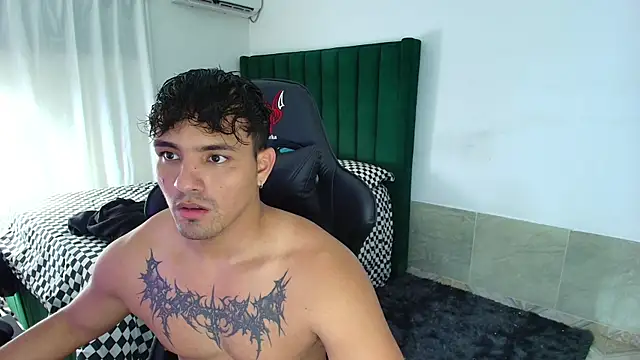 Snapshot of man_dur07 chatting on 3, 2, 2026 man dur07 online show from 3, 2, 2026