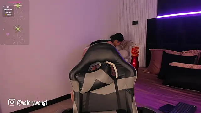 Valery wang online show from 1, 10, 2025