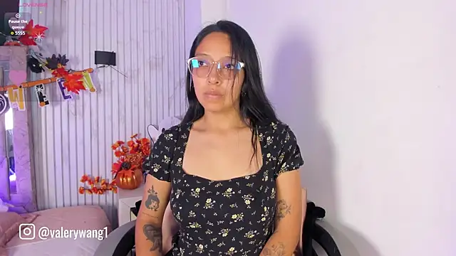 Valery wang online show from 12, 10, 2025