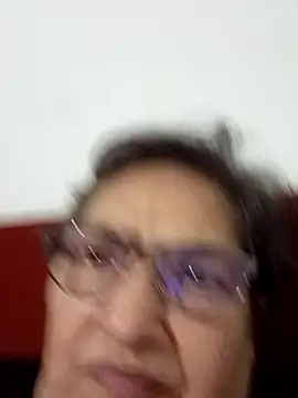 florecita69 online show from 12, 12, 2024