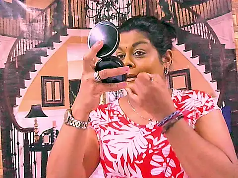 indianCherryPie online show from 16, 9, 2025