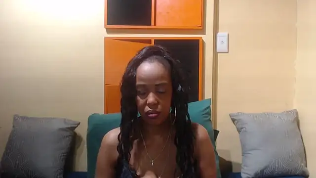 Snapshot of AssSeductress43 chatting on 3, 10, 2025 AssSeductress43 online show from 3, 10, 2025