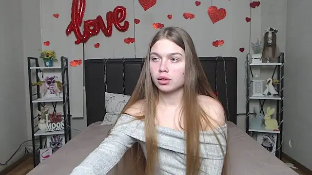 LaraPika online show from 13, 2, 2026