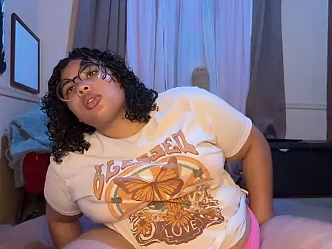TheeGoddessAset online show from 10, 2, 2025