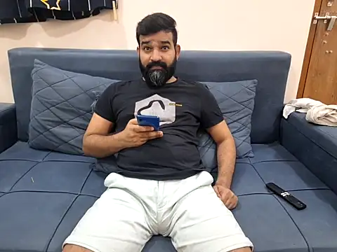 Fun Guuy online show from 8, 9, 2025