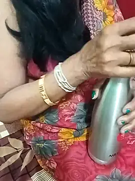 Snapshot of Saroj-Shah chatting on 17, 7, 2026 Saroj-Shah online show from 17, 7, 2026