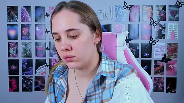 MiaMilas online show from 13, 2, 2025