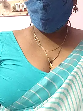 mallu-sumi online show from 30, 9, 2025