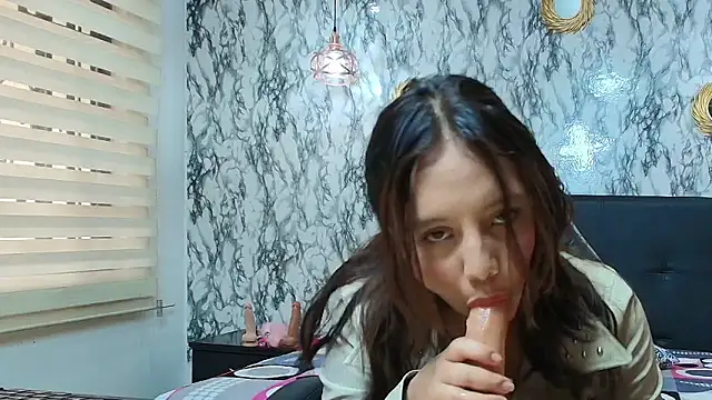 Emily Trujillo online show from 14, 3, 2025