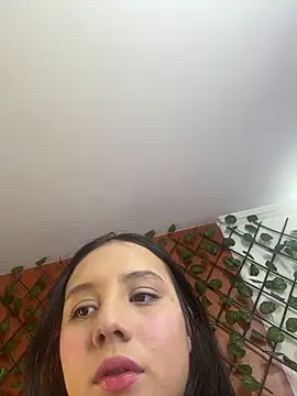 Emily Trujillo online show from 18, 10, 2025