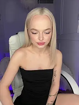 horny blondiee online show from 21, 12, 2025