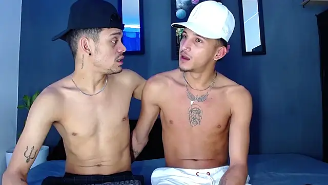 Snapshot of Friendsofeverything_ chatting on 13, 12, 2024 Friendsofeverything  online show from 13, 12, 2024