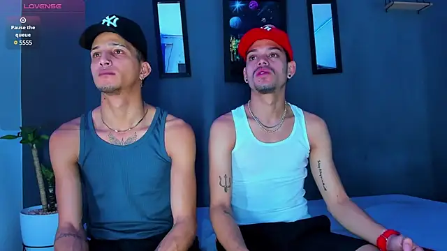 Snapshot of Friendsofeverything_ chatting on 7, 2, 2025 Friendsofeverything  online show from 7, 2, 2025