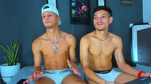 Snapshot of Friendsofeverything_ chatting on 20, 2, 2025 Friendsofeverything  online show from 20, 2, 2025