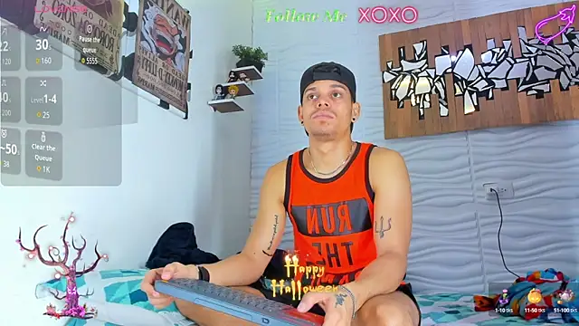 Snapshot of Friendsofeverything_ chatting on 12, 10, 2025 Friendsofeverything  online show from 12, 10, 2025