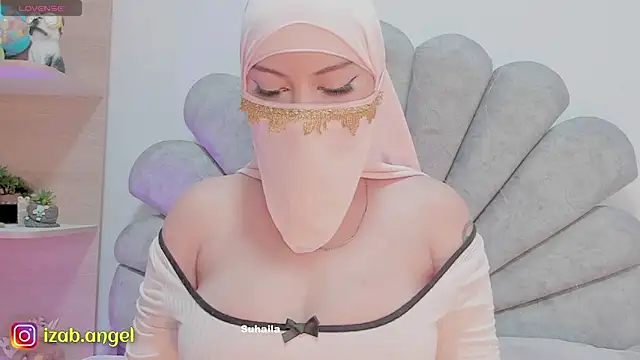 Snapshot of Amaltea chatting on 6, 2, 2025 Amaltea online show from 6, 2, 2025