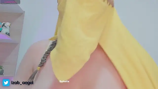 Snapshot of Amaltea chatting on 6, 3, 2025 Amaltea online show from 6, 3, 2025