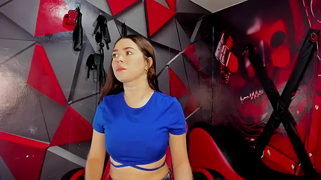 Hana and Zeta online show from 14, 9, 2025