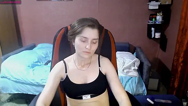 Snapshot of womanstrong78 chatting on 11, 1, 2025 womanstrong78 online show from 11, 1, 2025