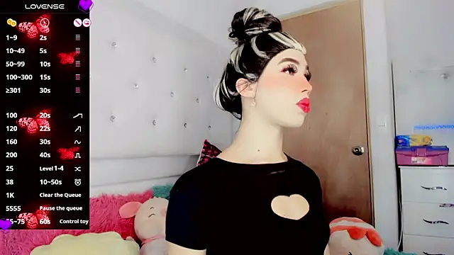 New Doll online show from 7, 2, 2025